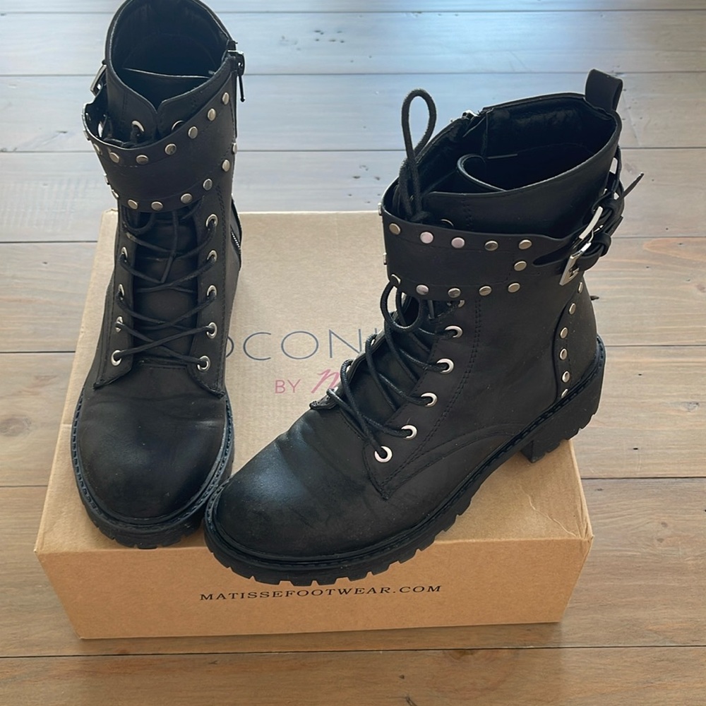 Coconuts by Matisse studded combat boot
